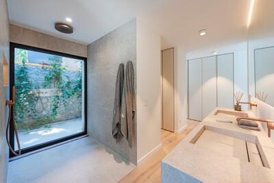 Bathroom (2)