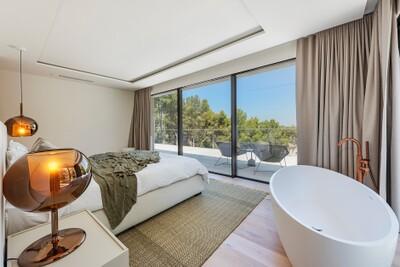 Bedroom (1)