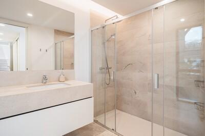 Bathroom (1)