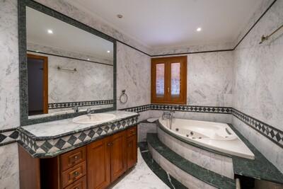 Bathroom (1)