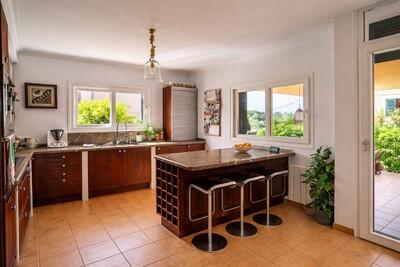 Kitchen (4)