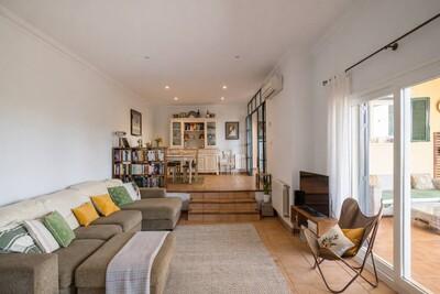 Living Room (1)