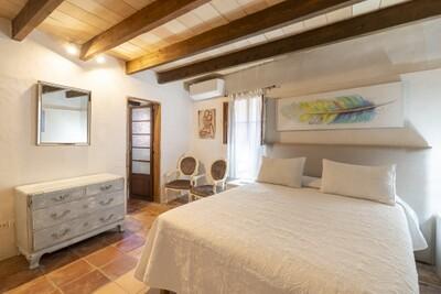 Bedroom (8)