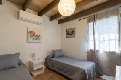 Bedroom (11)