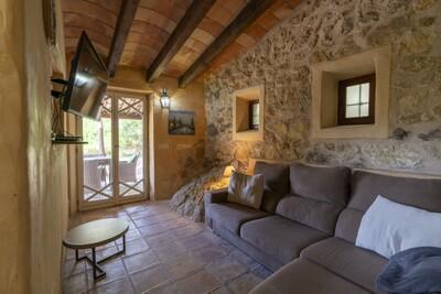 Living Room (1)