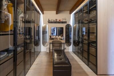 Walk in Wardrobe