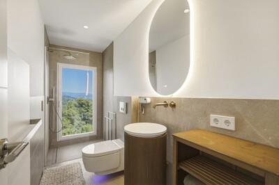 Bathroom (1)