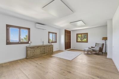 Bedroom (1)