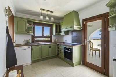 Kitchen (1)