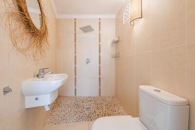 Bathroom (1)
