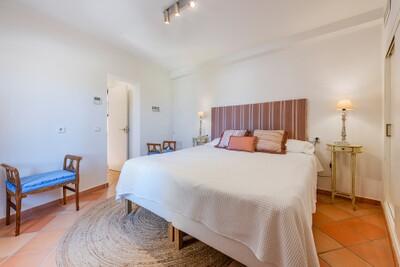 Bedroom (4)