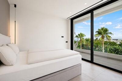 Bedroom (2)