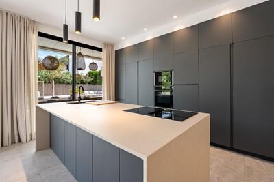 Kitchen (1)