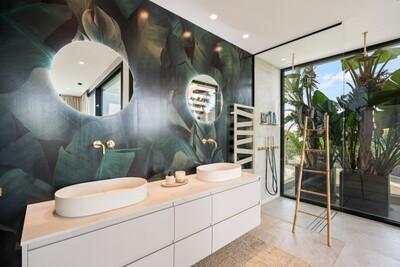 Bathroom (2)
