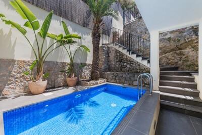 Swimming Pool (4)