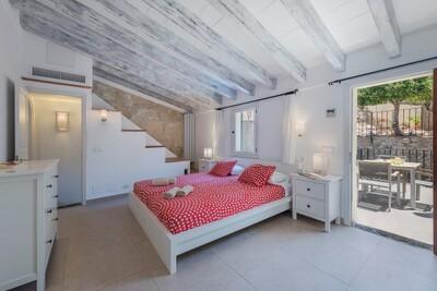 Bedroom (1)