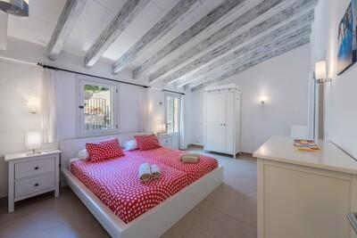 Bedroom (2)