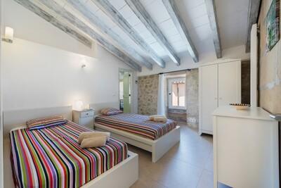 Bedroom (3)