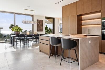Kitchen (1).jpg