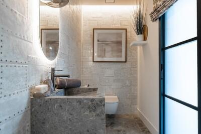 Bathroom (2)
