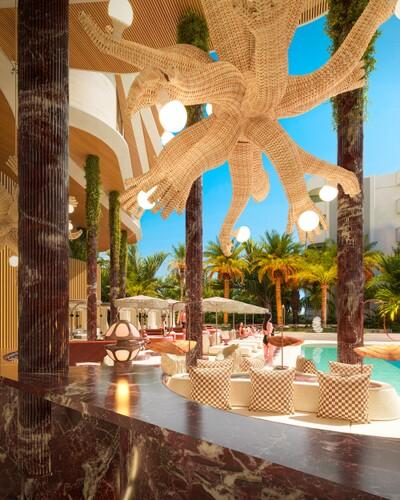 POOL RESTAURANT_01.jpg
