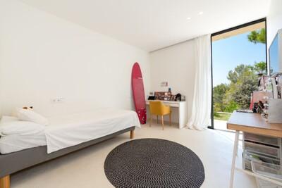 Bedroom (3)