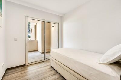 Bedroom (3)