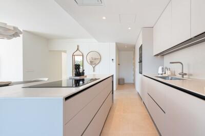 Kitchen (2)