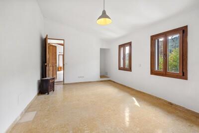 Bedroom (2)