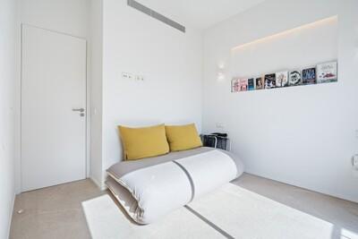 Bedroom (2).jpg