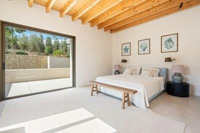 Bedroom (4).jpg