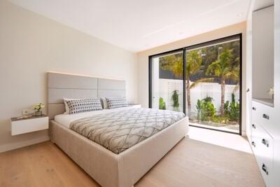 Bedroom (1).jpg