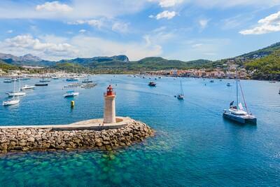 Puerto Andratx Lighthouse & Bay.jpg