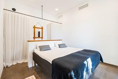 Bedroom (4).jpg