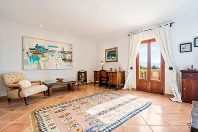 Bedroom (2)