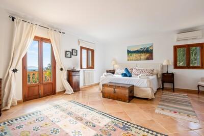 Bedroom (1)