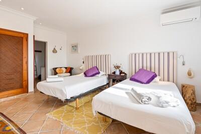 Bedroom (4)