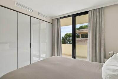 Bedroom (2).jpg