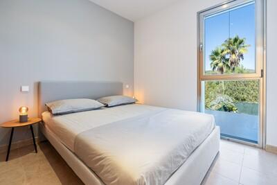 Bedroom (4).jpg