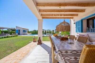 Covered Terrace (2).jpg