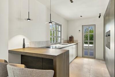 Kitchen (1).jpg