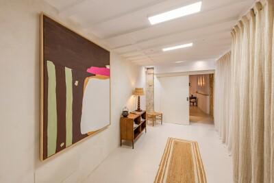 Hallway.jpg