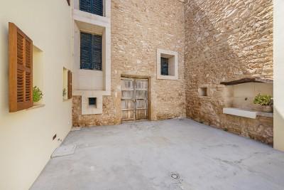 Courtyard (2)