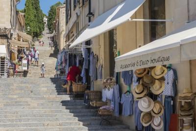 Pollensa Shops