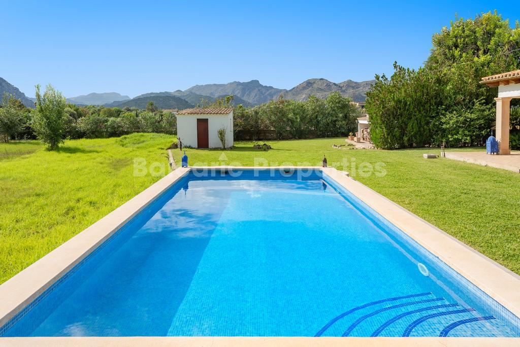 Attraktive Landvilla mit Lizenz zur Ferienvermietung kaufen in Pollensa, Mallorca