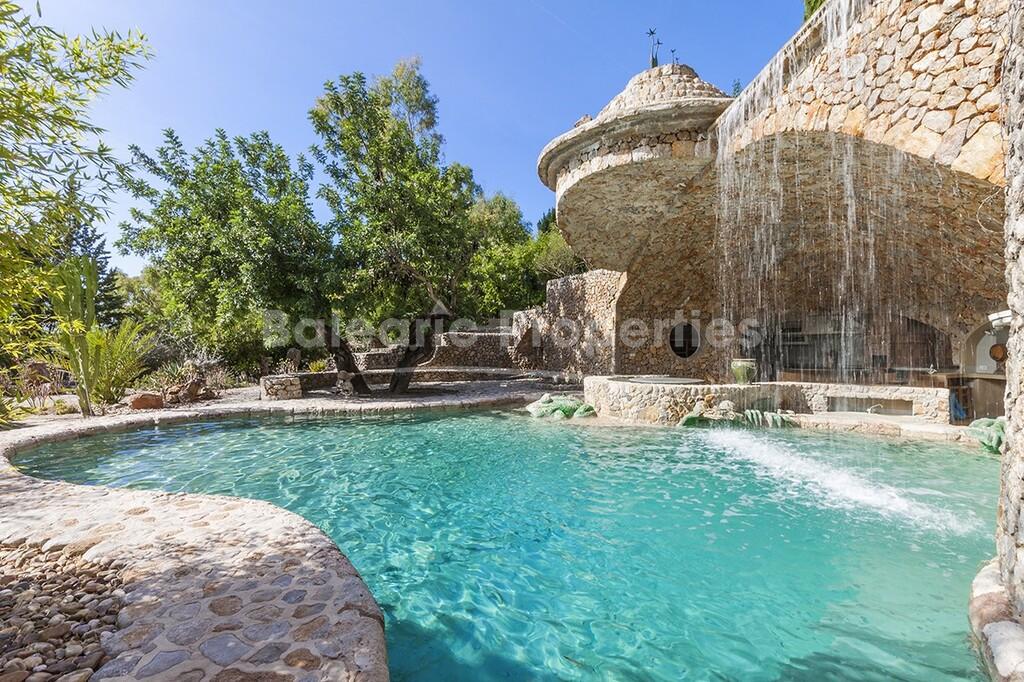 Stone finca with guest house and huge plot for sale in Port Alcudia, Mallorca