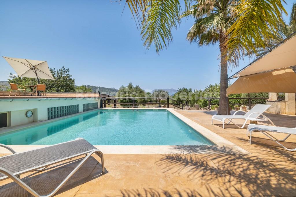 Country villa with amazing panoramic views for sale in Alcudia, Mallorca