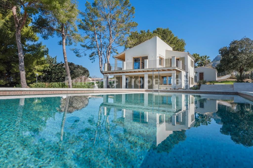 Contemporary villa with sea views for sale in Bon Aire, Alcúdia, Mallorca 