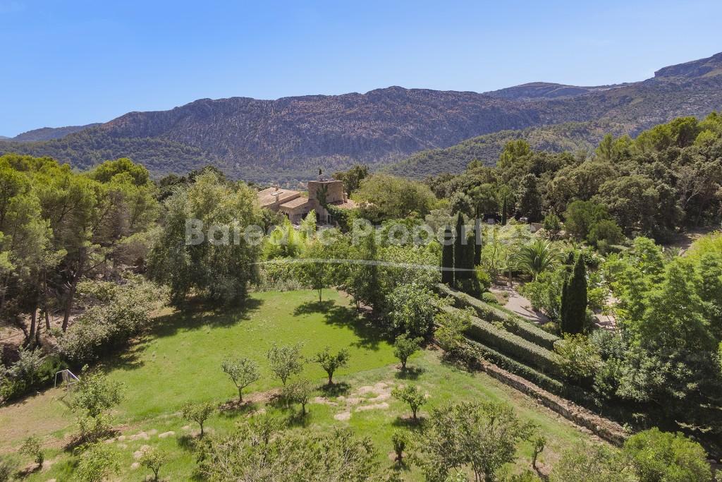 Country estate for sale in a tranquil location near Pollensa, Mallorca