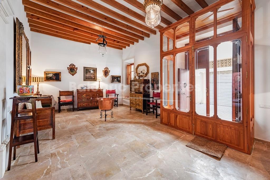 Encantadora y atractiva casa en venta en el centro de Sa Pobla, Mallorca